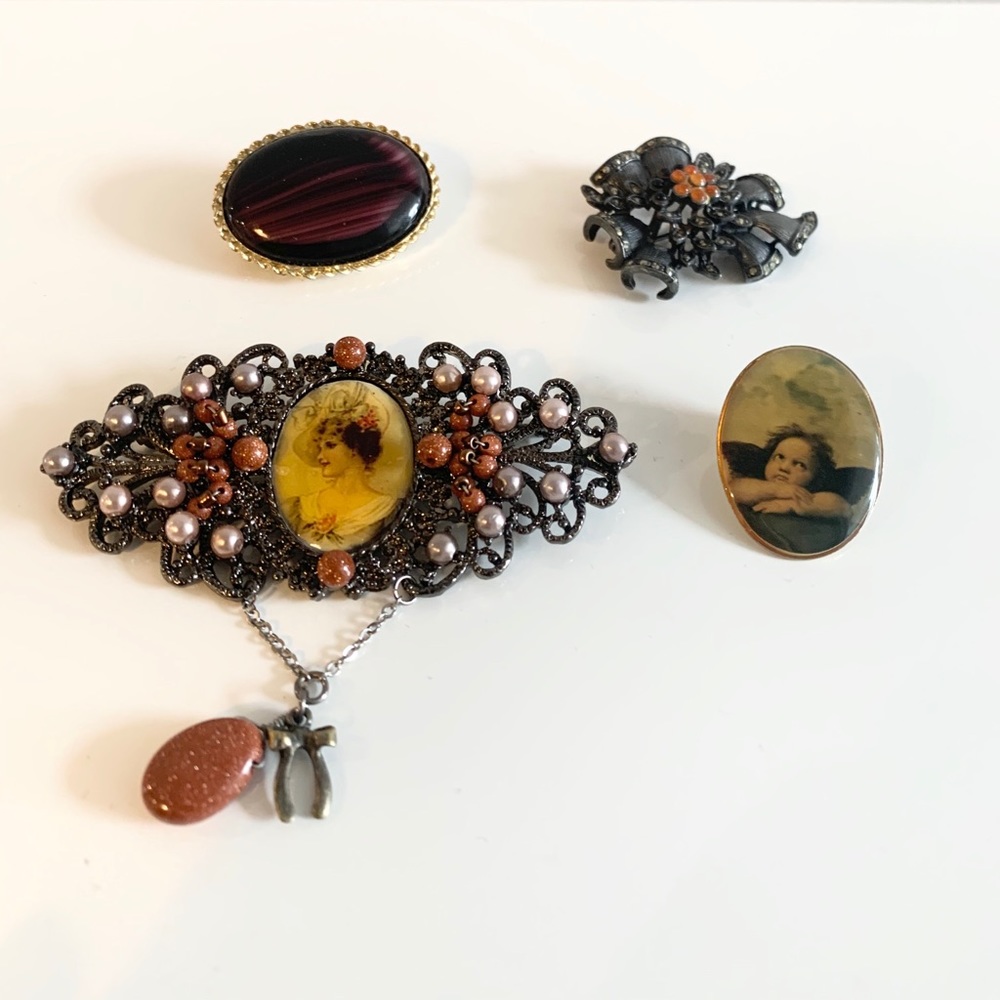 Assortment of Vintage Brooches
